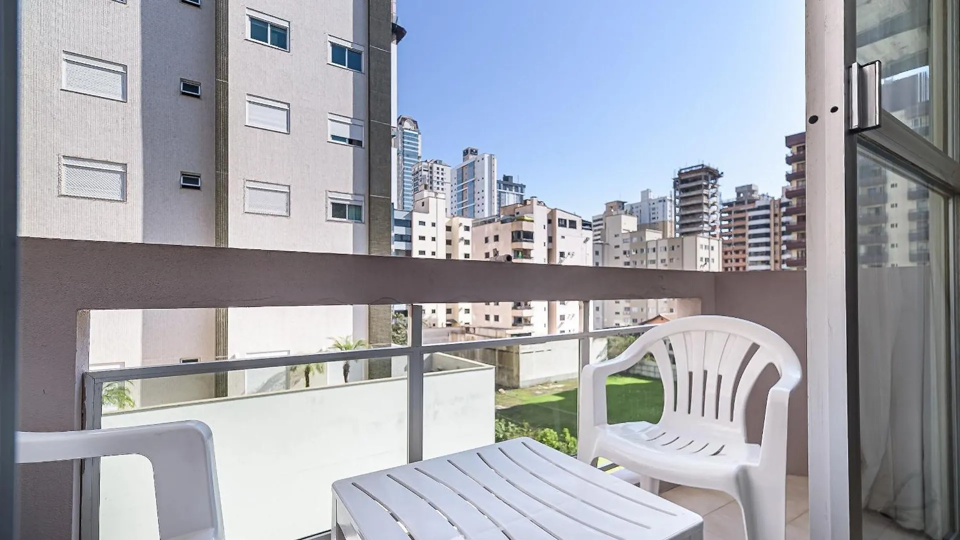 Apto A 7 Minutos A Pe Da Praia - Ava404 Balneario Camboriu