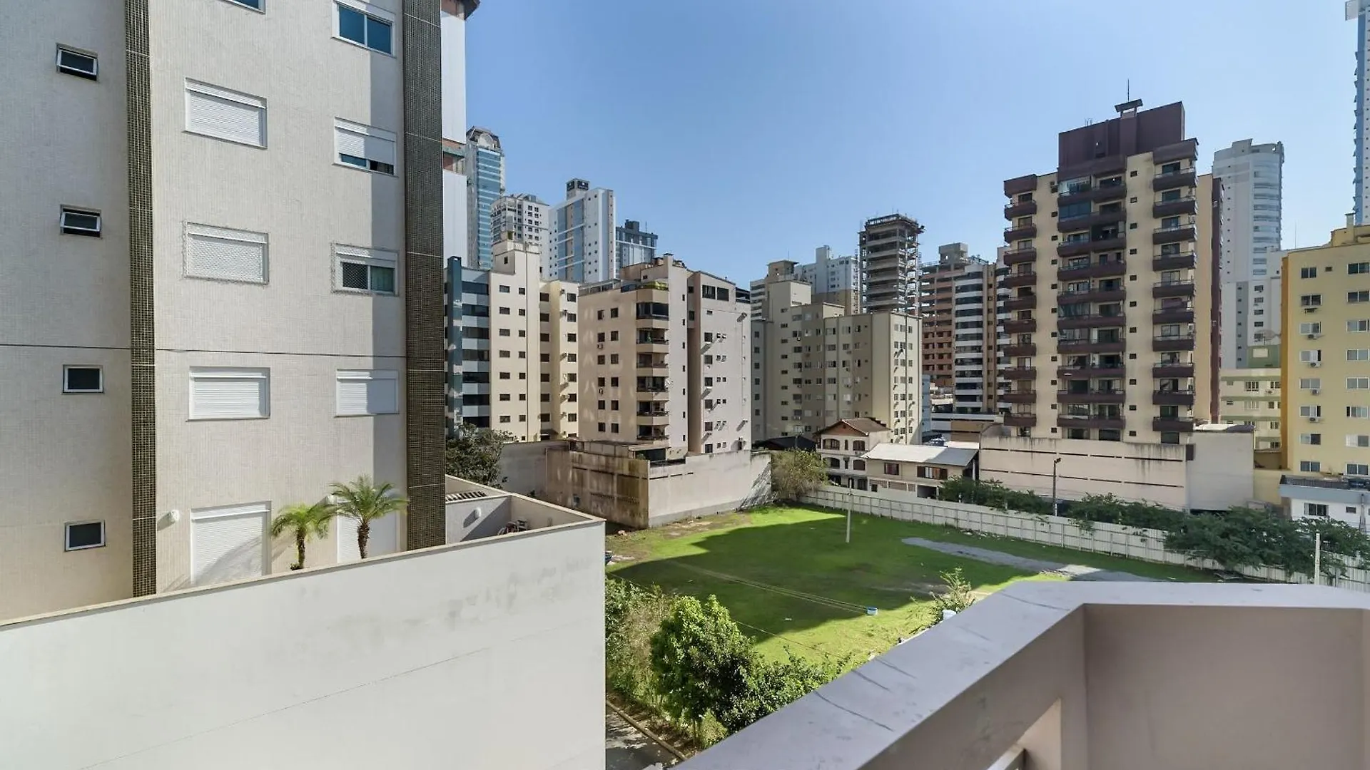 Apto A 7 Minutos A Pe Da Praia - Ava404 Balneario Camboriu Brazil