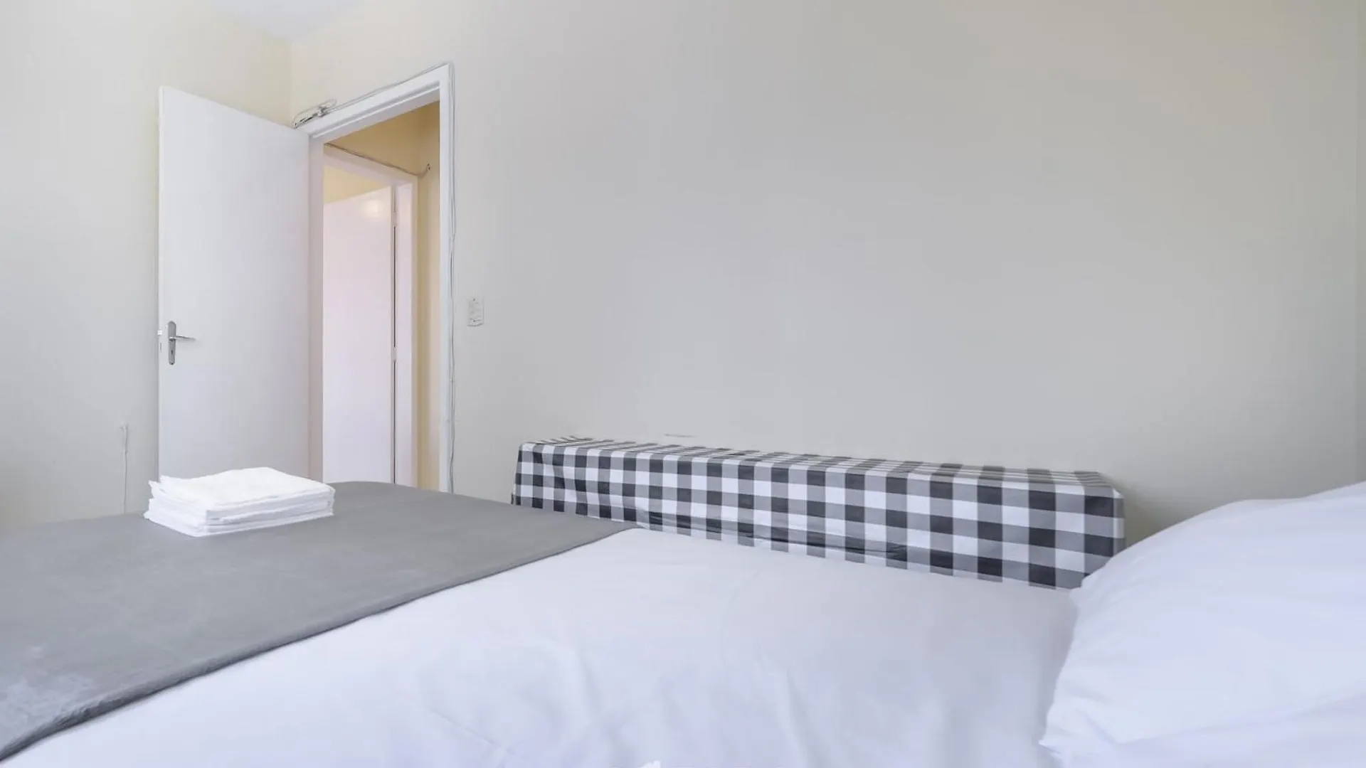 Apto A 7 Minutos A Pe Da Praia - Ava404 Balneario Camboriu Apartment