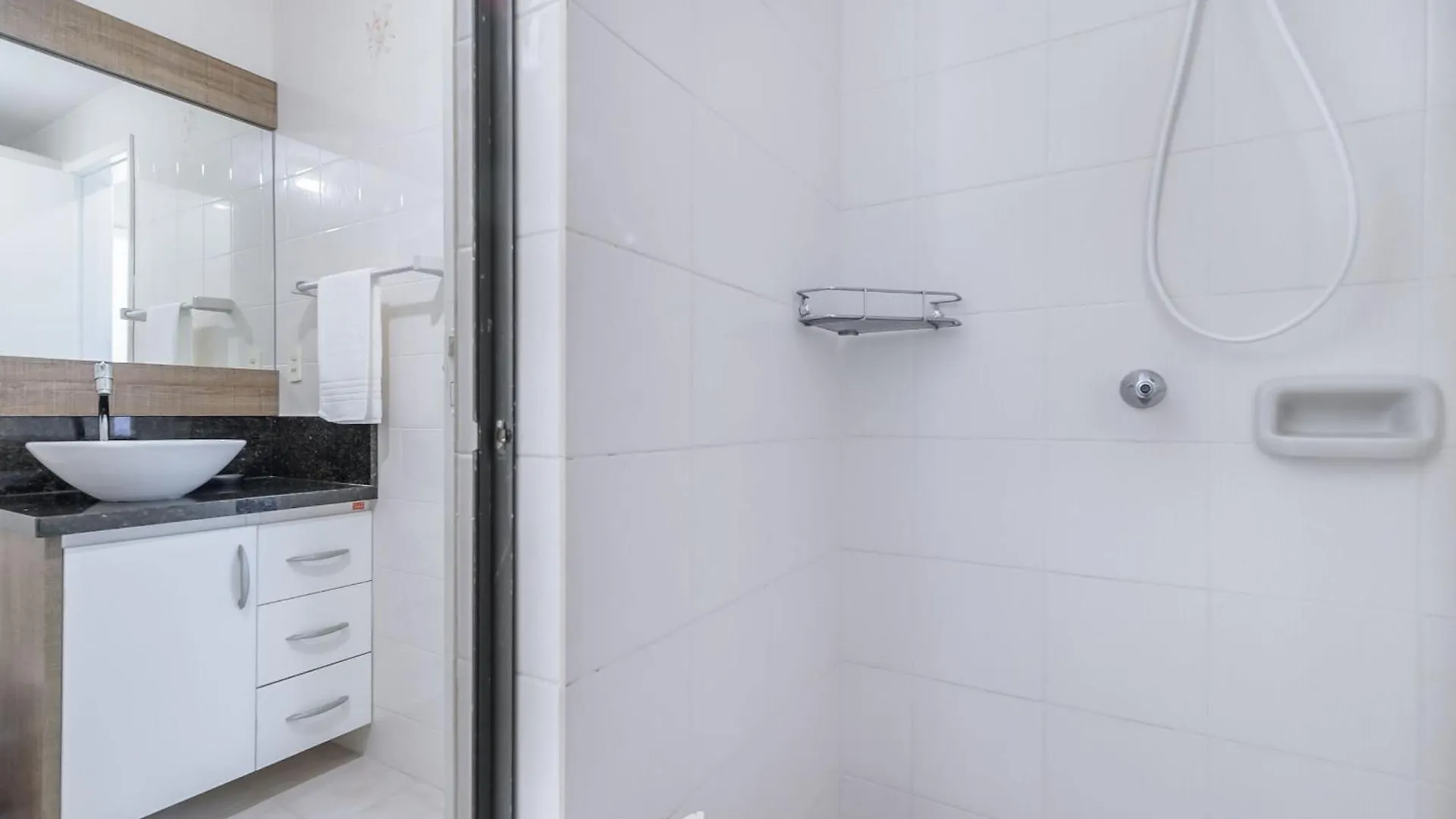 Apto A 7 Minutos A Pe Da Praia - Ava404 Balneario Camboriu Brazil